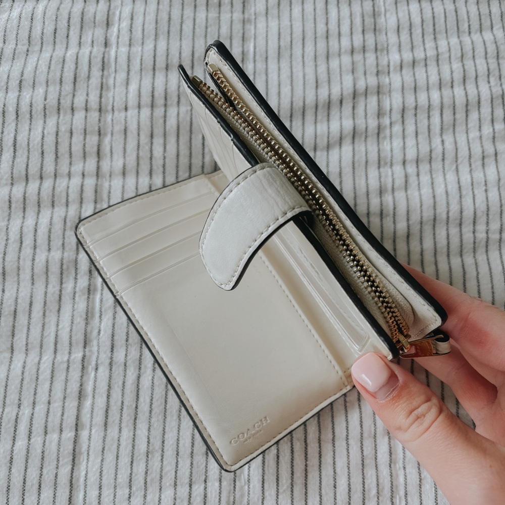 Coach Medium Corner Zip Wallet in Signature Canvas - Picture 2 of 4